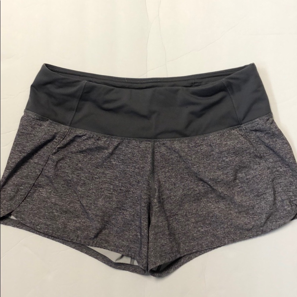 Lululemon Run Time Shorts 4” Inseam Size 4